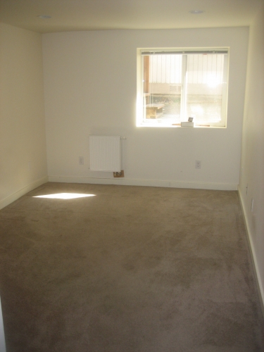 4736 18th NE