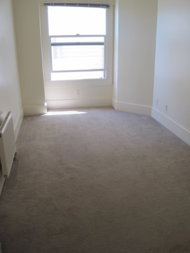 4736 18th NE
